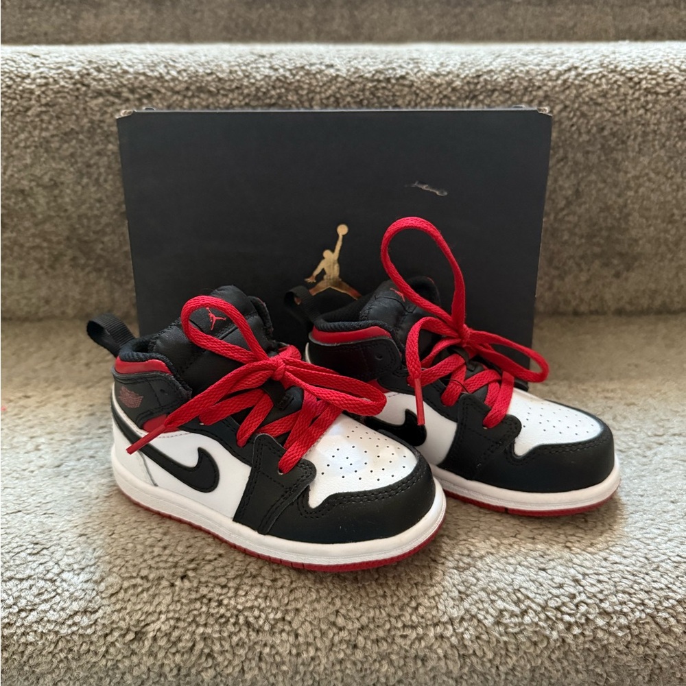 Jordan 1 Mid (TD)